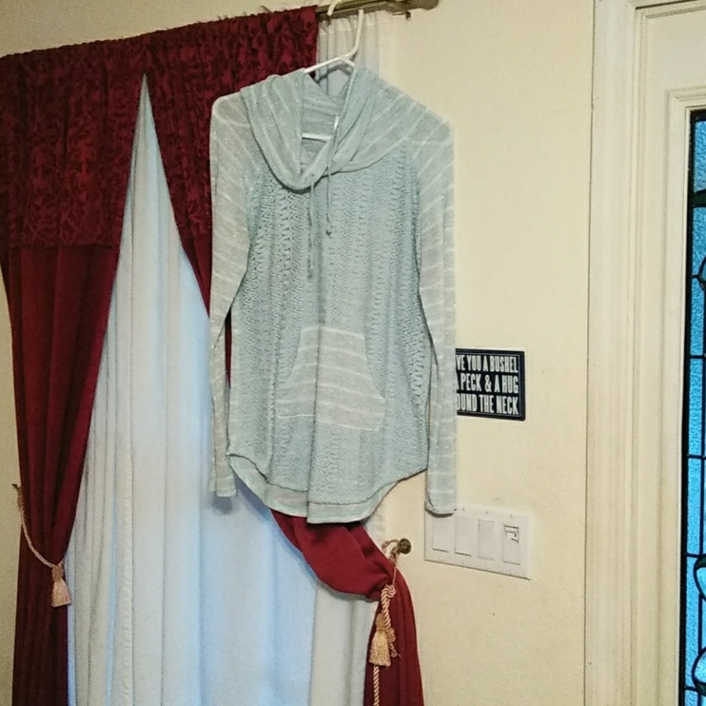 Long sleeve sweater